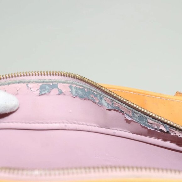 LOUIS VUITTON Monogram Vernis Columbus Bag Marshmallow Pink - Picture 13 of 15